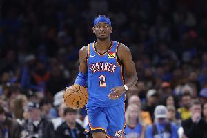 探囊取物！亚历山大造杀伤后2罚都有 连续第87场得分20+